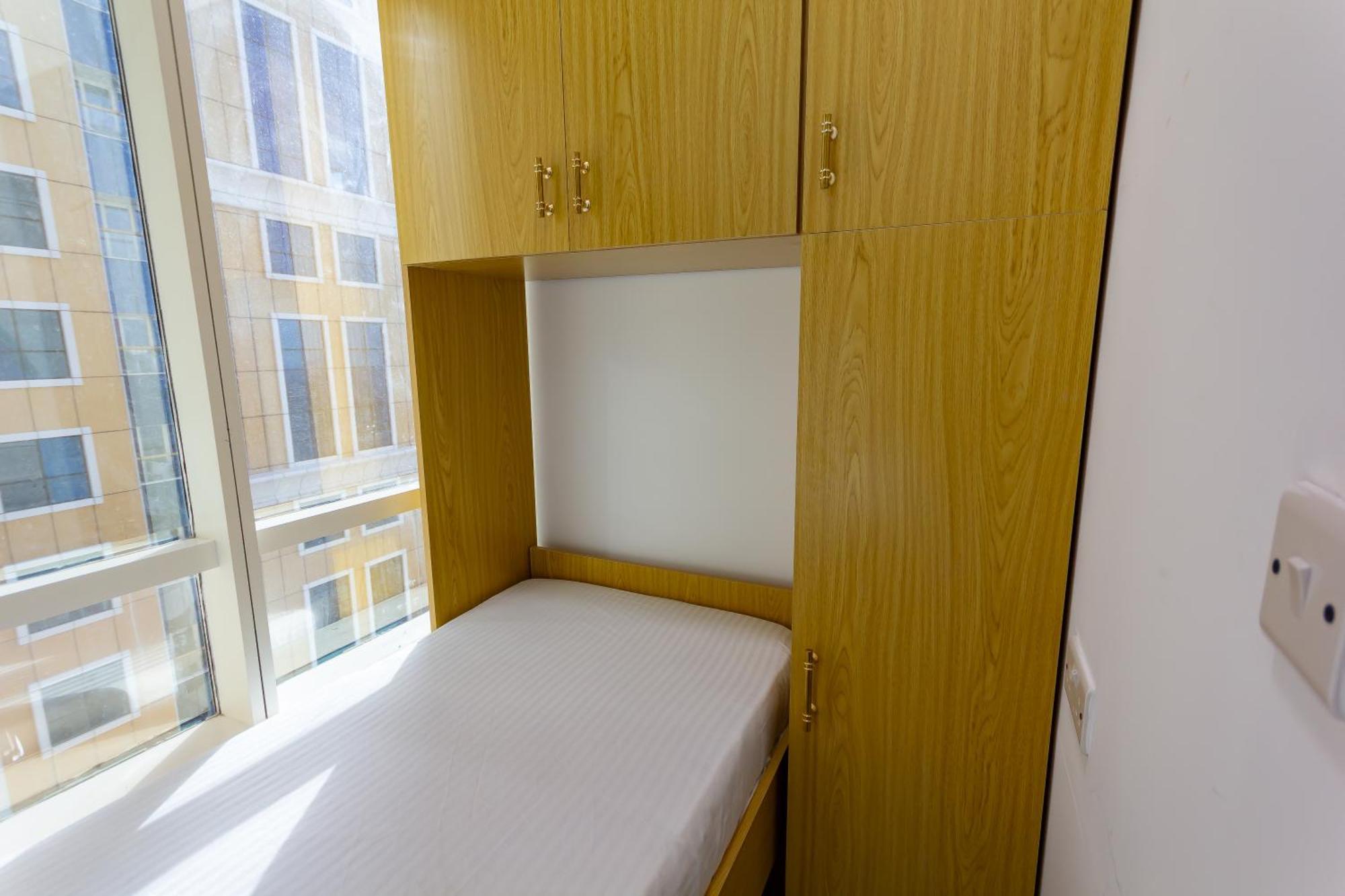Nice Single Rooms For "Girls" Only In Dubai, Marina Exterior foto